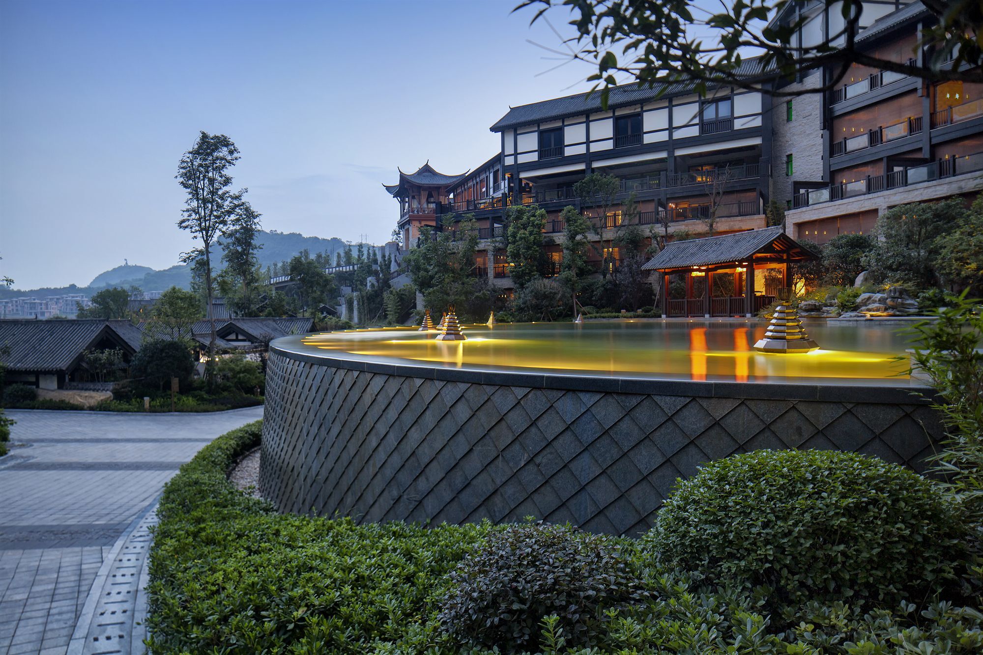 Отель Banyan Tree Chongqing Beibei Экстерьер фото